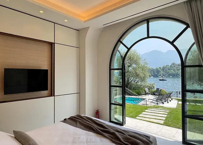 Anna Enchanting View On Isola Comacina 빌라