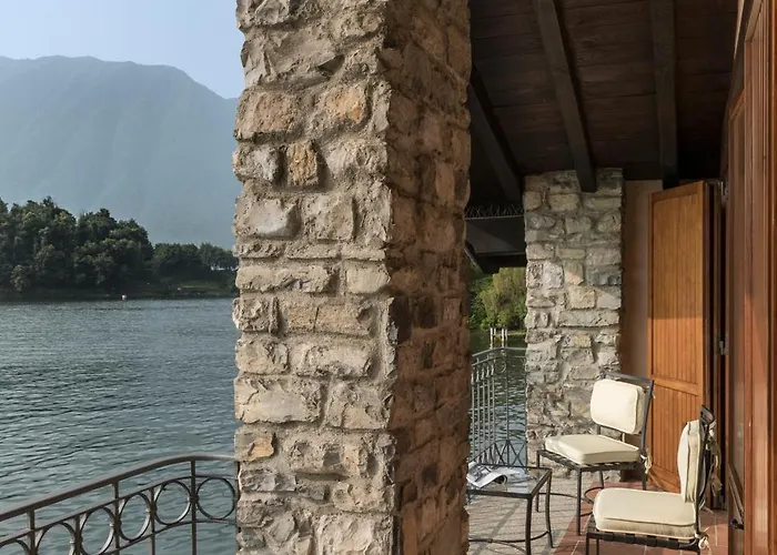 빌라 Anna Enchanting View On Isola Comacina